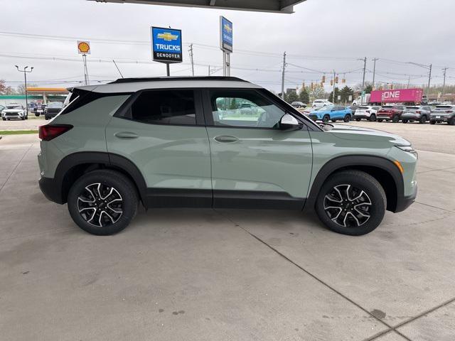 new 2025 Chevrolet TrailBlazer car, priced at $28,657