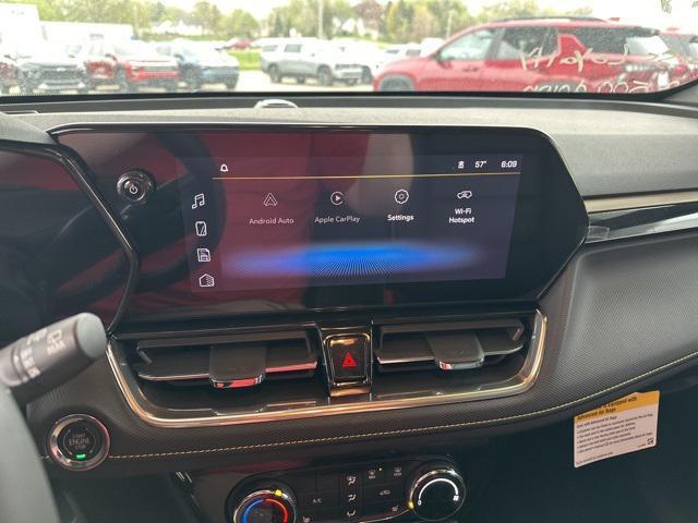 new 2025 Chevrolet TrailBlazer car, priced at $28,657