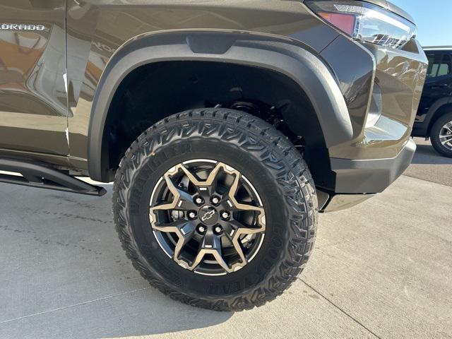 new 2024 Chevrolet Colorado car, priced at $50,186