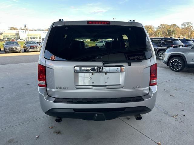 used 2015 Honda Pilot car, priced at $12,000