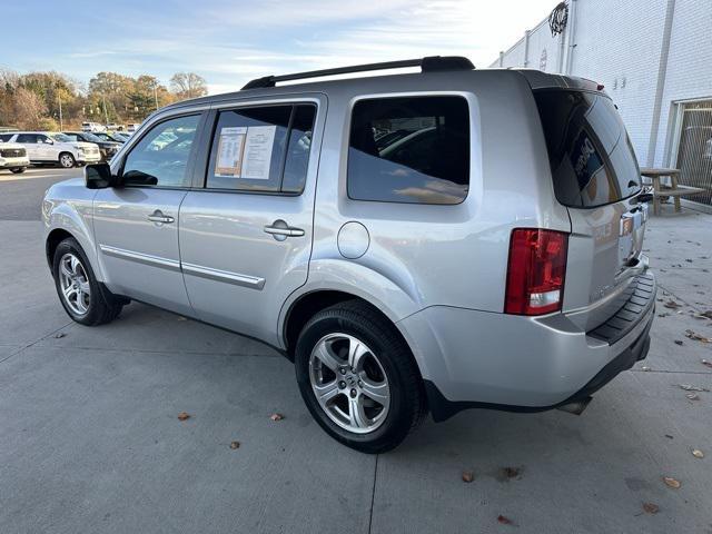 used 2015 Honda Pilot car, priced at $12,000