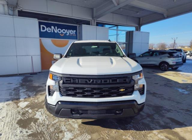 new 2025 Chevrolet Silverado 1500 car, priced at $45,659