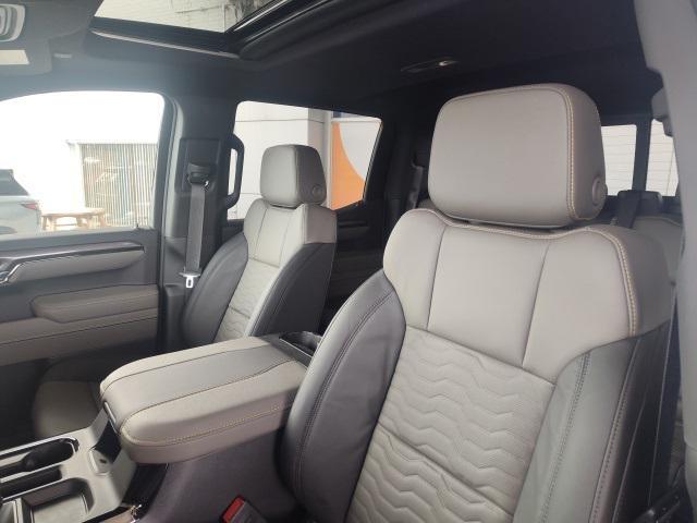 new 2025 Chevrolet Silverado 1500 car, priced at $70,376