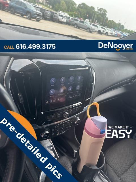 used 2022 Chevrolet Traverse car, priced at $31,000