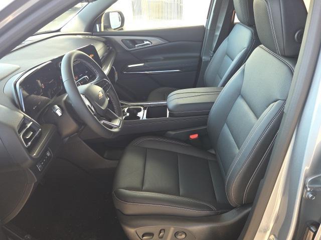 new 2026 Chevrolet Traverse car, priced at $45,438
