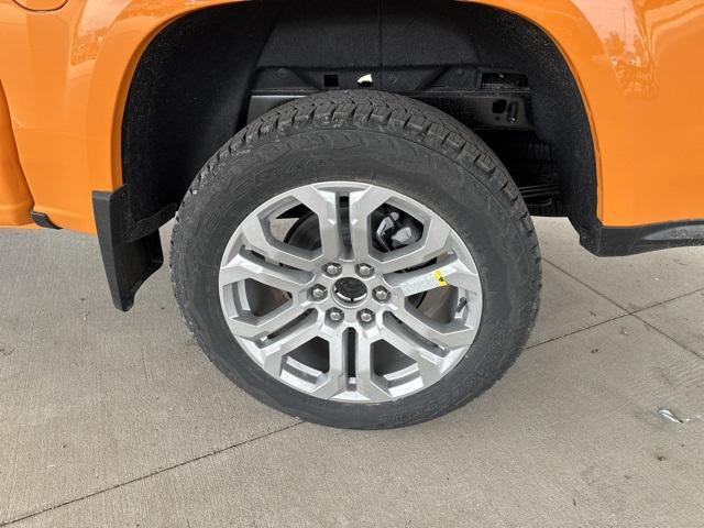 new 2025 Chevrolet Colorado car, priced at $46,569