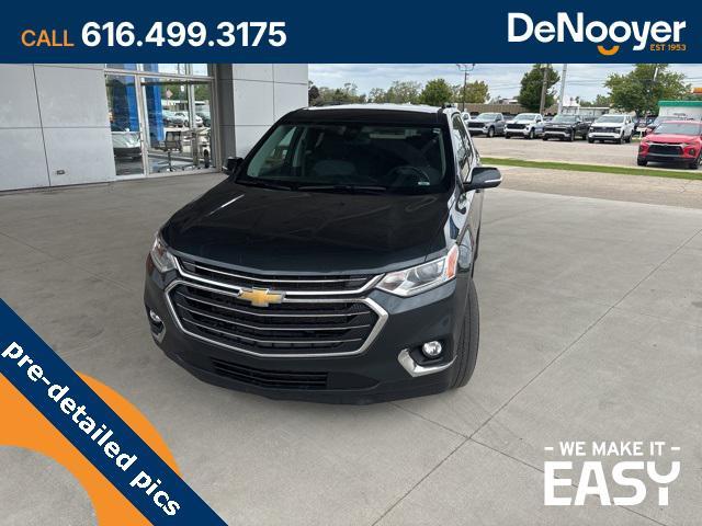 used 2021 Chevrolet Traverse car, priced at $28,300
