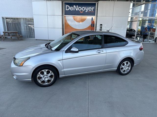 used 2009 Ford Focus car, priced at $5,000