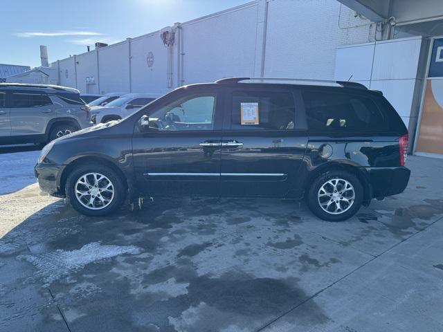 used 2014 Kia Sedona car, priced at $10,000