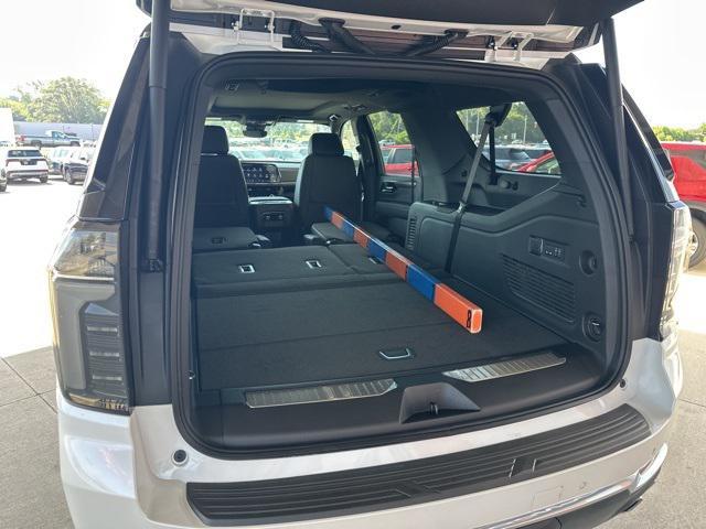 new 2025 Chevrolet Suburban car, priced at $87,881