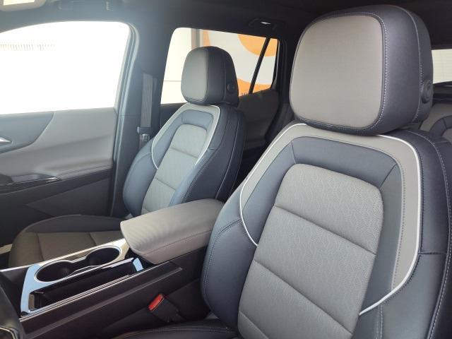 new 2025 Chevrolet Equinox car, priced at $33,147