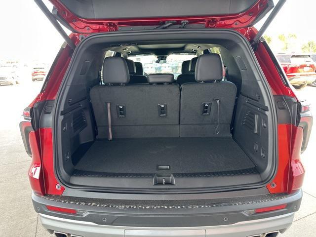 new 2025 Chevrolet Traverse car, priced at $46,166