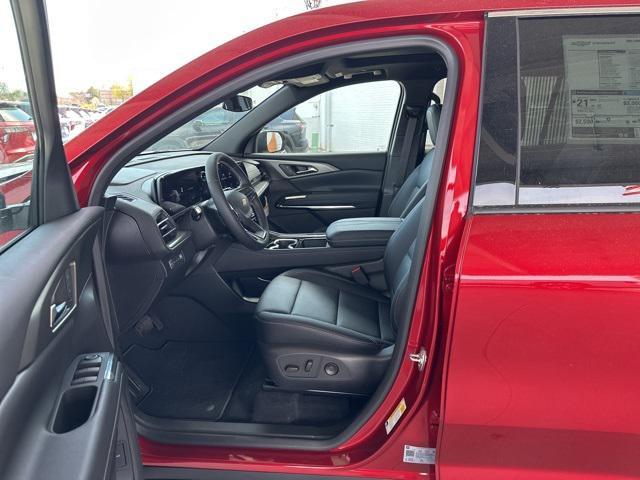new 2025 Chevrolet Traverse car, priced at $46,166