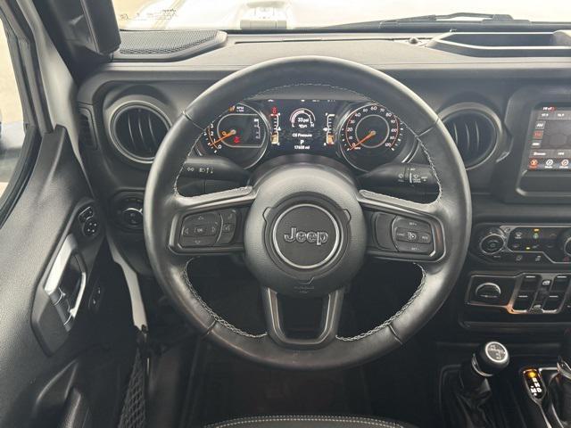 used 2023 Jeep Gladiator car, priced at $32,000