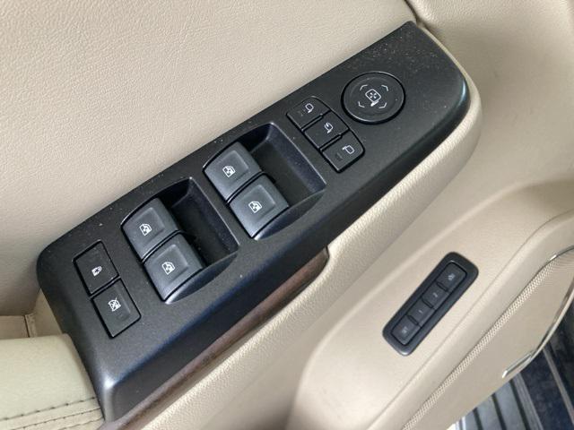 used 2019 GMC Yukon car, priced at $33,000