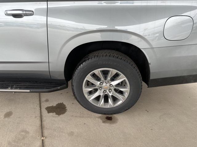 new 2025 Chevrolet Suburban car, priced at $77,597