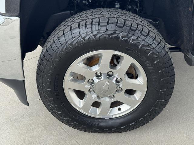 used 2015 Chevrolet Silverado 2500 car, priced at $28,000