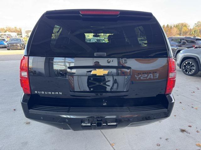 used 2013 Chevrolet Suburban car, priced at $8,900