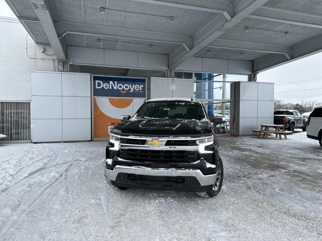 new 2025 Chevrolet Silverado 1500 car, priced at $52,884