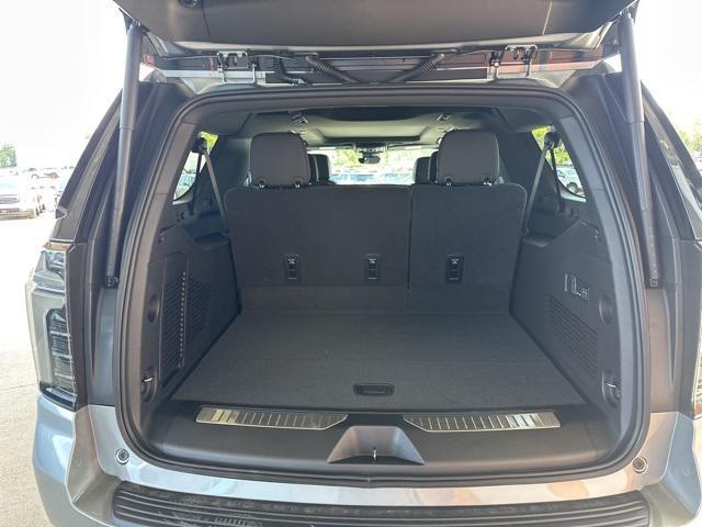 new 2025 Chevrolet Suburban car, priced at $80,221