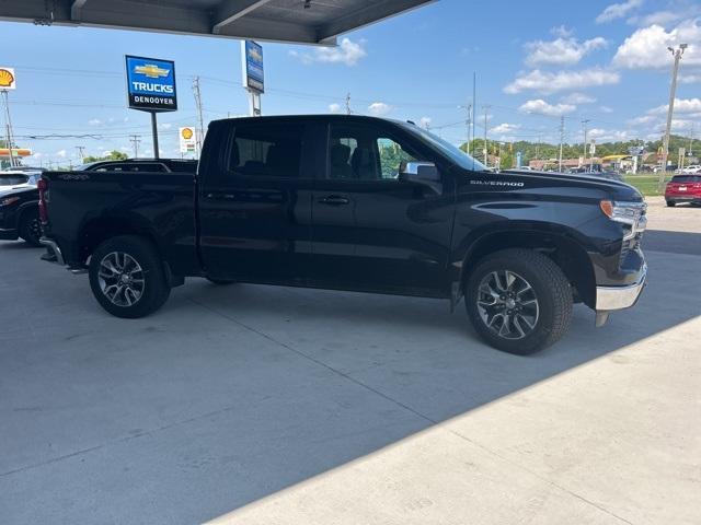 new 2024 Chevrolet Silverado 1500 car, priced at $52,608