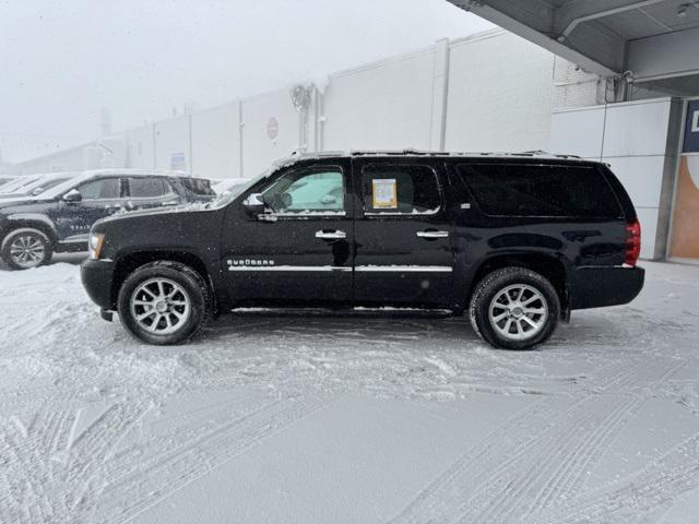 used 2013 Chevrolet Suburban car, priced at $15,000