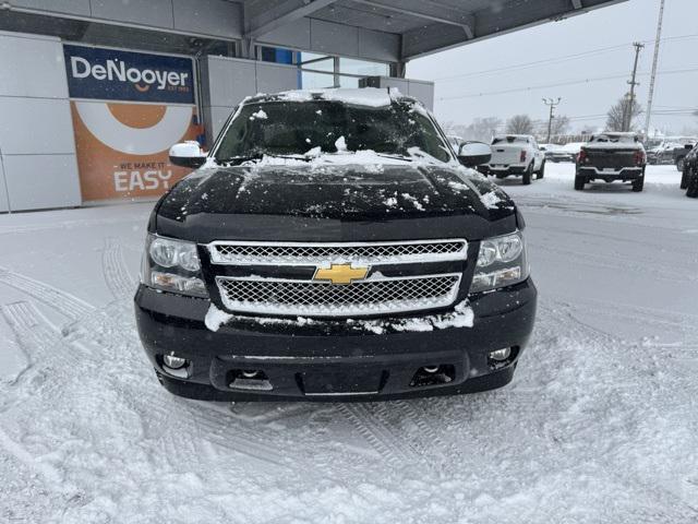 used 2013 Chevrolet Suburban car, priced at $15,000