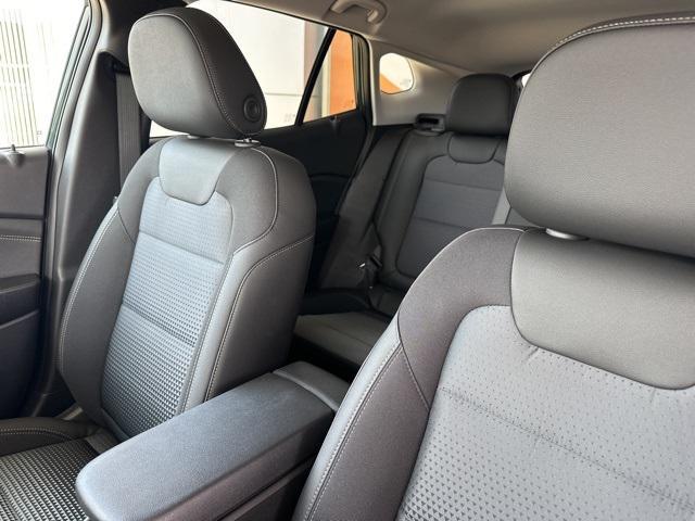 new 2025 Chevrolet Trax car, priced at $24,119
