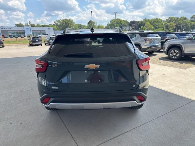new 2025 Chevrolet Trax car, priced at $24,119