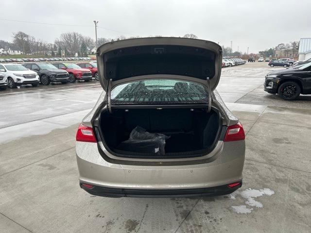 new 2024 Chevrolet Malibu car, priced at $28,938