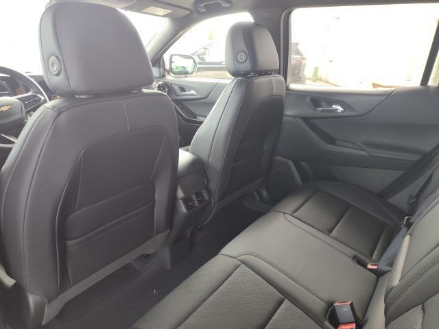 new 2026 Chevrolet Equinox car, priced at $33,203