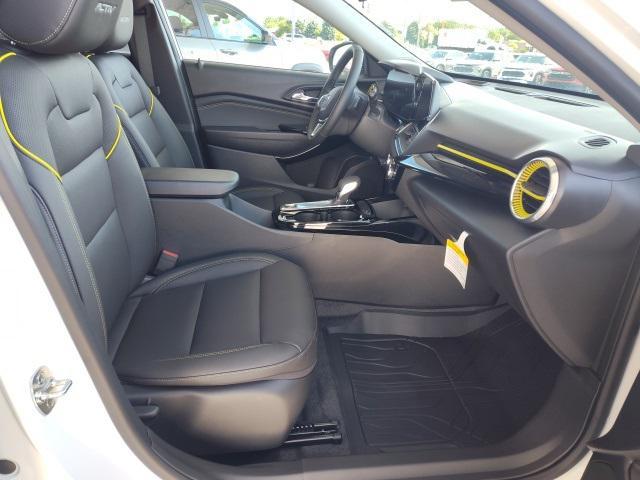 new 2025 Chevrolet Trax car, priced at $26,278