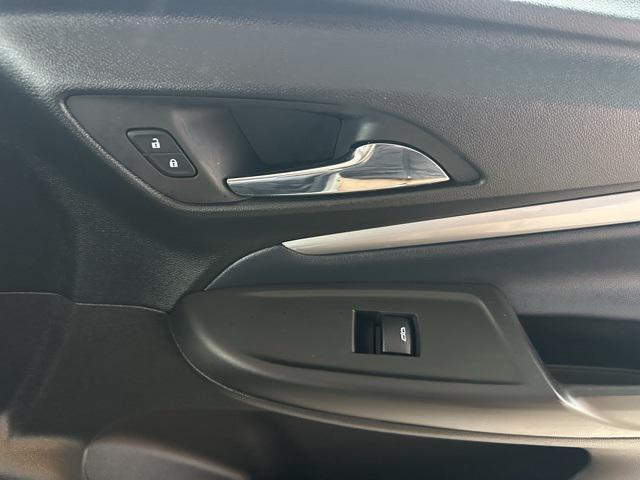 used 2023 Chevrolet Bolt EUV car, priced at $19,000