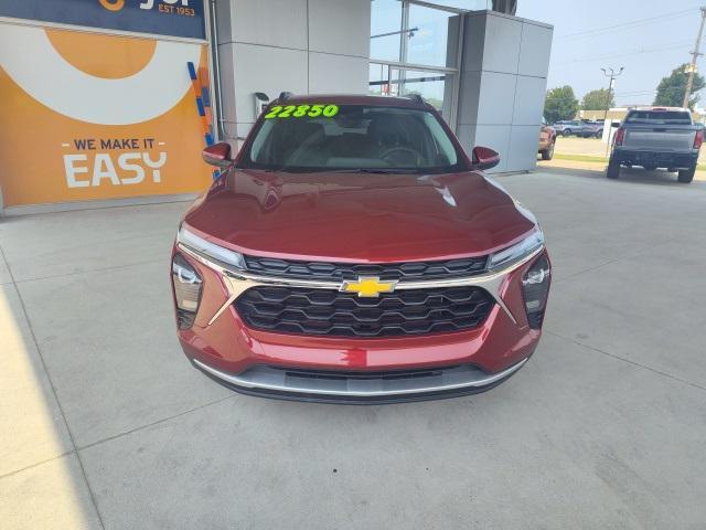 new 2025 Chevrolet Trax car, priced at $24,350