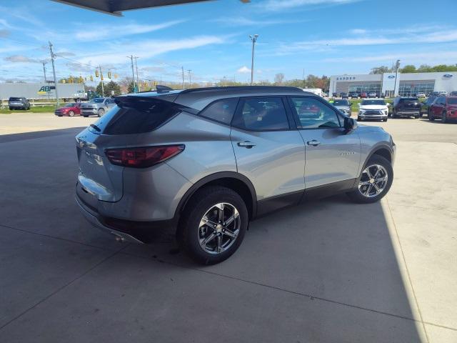 new 2025 Chevrolet Blazer car, priced at $40,076