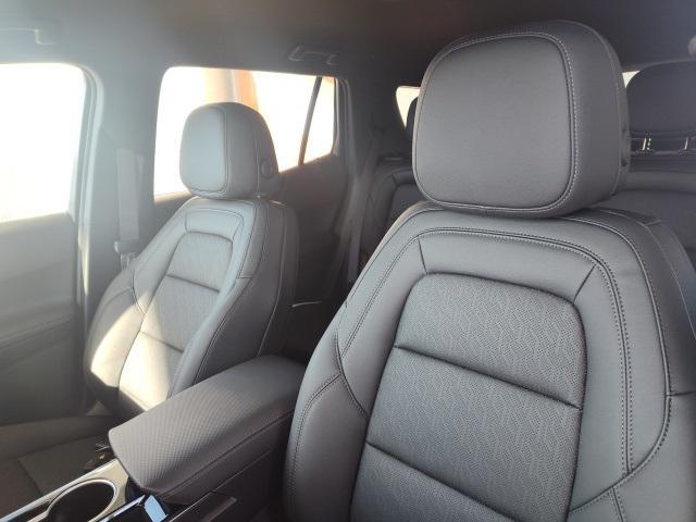 new 2025 Chevrolet Equinox car, priced at $31,482