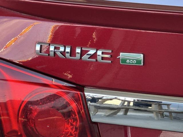 used 2014 Chevrolet Cruze car, priced at $9,800