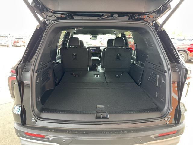new 2025 Chevrolet Traverse car, priced at $43,441