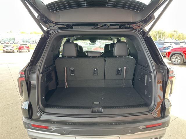new 2025 Chevrolet Traverse car, priced at $43,441