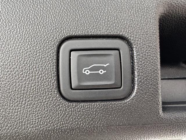 used 2022 Chevrolet Equinox car, priced at $21,900