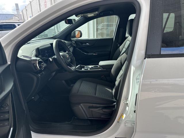 new 2026 Chevrolet Equinox car, priced at $32,780