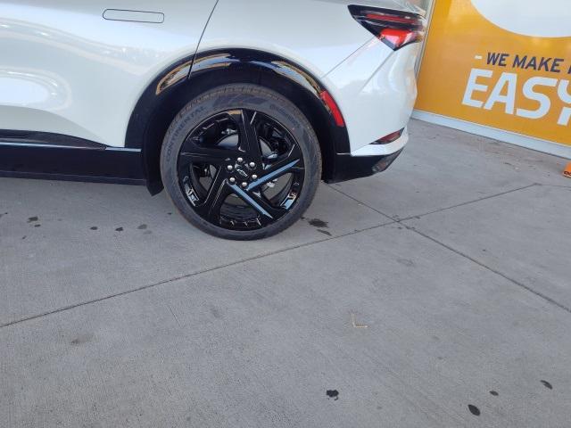 new 2025 Chevrolet Equinox EV car, priced at $45,951