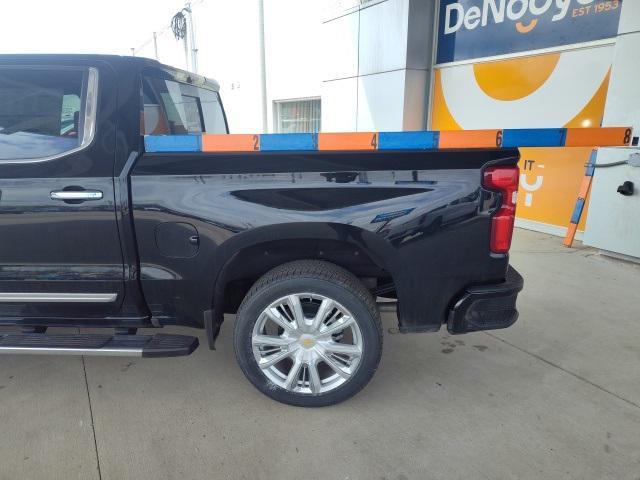 new 2025 Chevrolet Silverado 1500 car, priced at $68,511