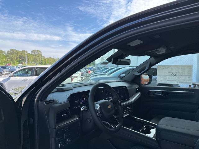 new 2025 Chevrolet Suburban car, priced at $77,797