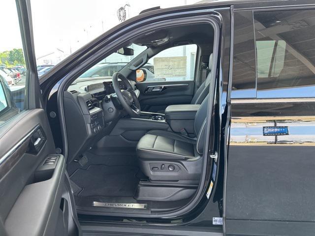 new 2025 Chevrolet Suburban car, priced at $77,797
