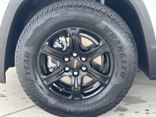 used 2023 GMC Acadia car, priced at $29,500