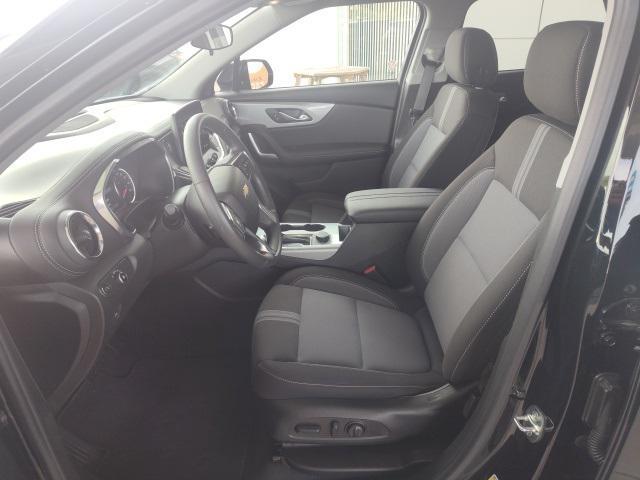 used 2025 Chevrolet Blazer car, priced at $30,999