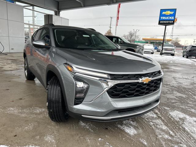 new 2025 Chevrolet Trax car, priced at $24,350