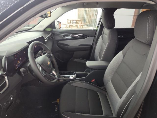 new 2025 Chevrolet TrailBlazer car, priced at $27,459