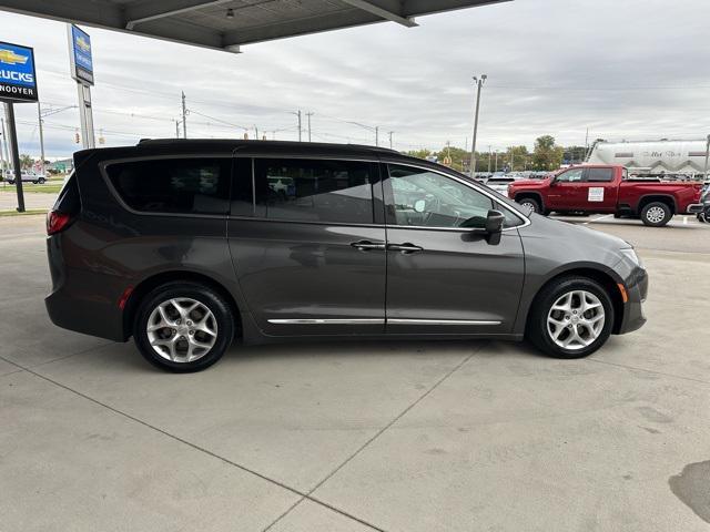 used 2017 Chrysler Pacifica car, priced at $14,250